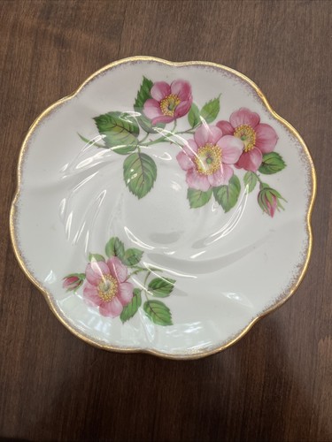 Vintage royal vale tea cup - vintage,