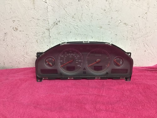 Volvo xc90 speedo instrument - speedo,