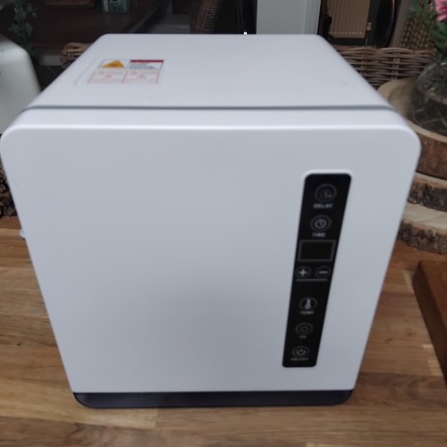 Hot towel warmer cabinet - warmer, uv