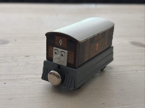 Thomas wooden railway toby - thomas,