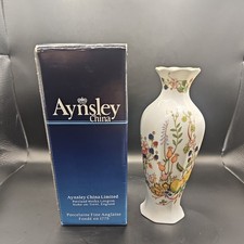 Boxed Aynsley Somerset Pattern
