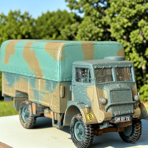 Corgi british bedford qlt - british,