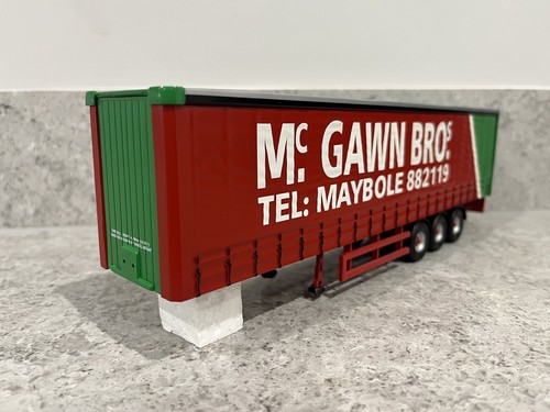 Corgi tri axle curtainside - corgi, tri-axle