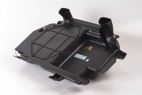 Mercedes 2308201902 subwoofer - mercedes,