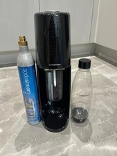 Sodastream spirit with gas bottle and official sodastream bottle
