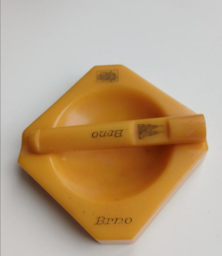 Rare vintage bakelite ashtray - bakelite,