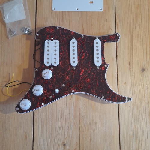 Hss loaded pickguard tortoise - loaded, pickguard,tortoise