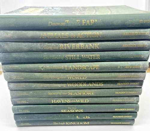 Readers digest the living - readers,