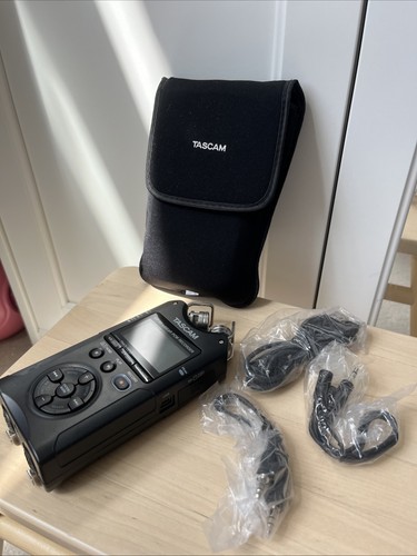 Brand new tascam linear - dr-40,