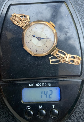 9ct 375 gold - 15, jewels