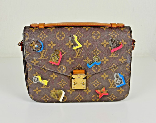 Louis vuitton pochette métis - vuitton,