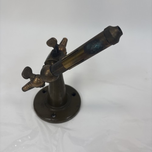 Vintage dual valve - valve, bunsen