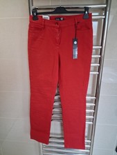 GARDEUR RED COTTON JEANS.NWT