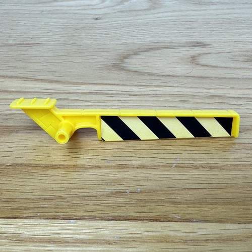 Yellow black lifting barrier - &,