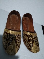 Gold Embroidered Jutti/Khussa Leather Muslim Pakistan Insian Shoes Size 6,5-8 UK