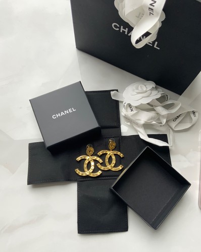 Authentic chanel runway - authentic, metier