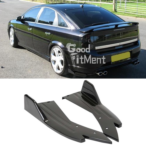 Gloss rear bumper diffuser - rear,