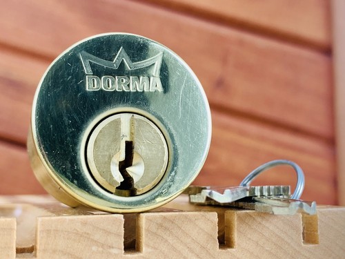 Dorma kaba security lock - dorma,