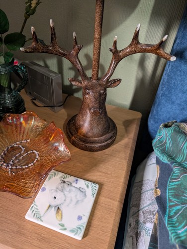 Deer head lamp base - ,