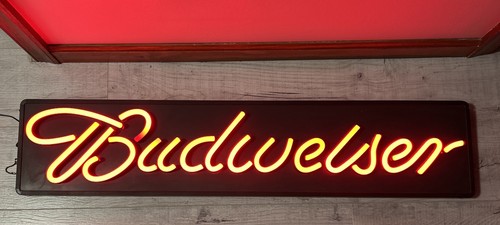 5 budweiser red - x8.5”,