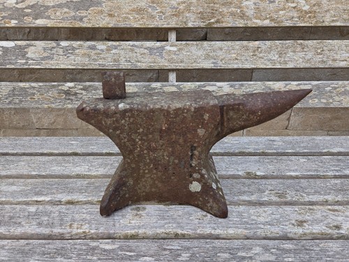 Small anvil 64 - small, 29.1