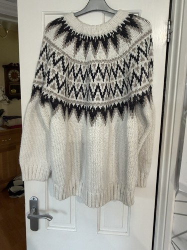 Knitted sweater size - size, m
