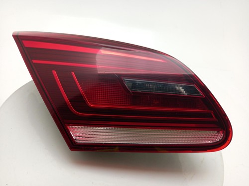 Volkswagen passat tail - cc,