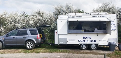 Mobile catering trailer for - mobile,