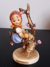 LOVELY LITTLE VINTAGE