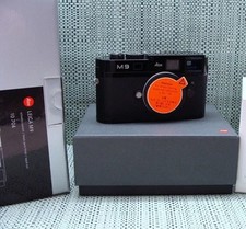 Leica 10704 - Leica M9 Black Paint Body Kit *New Sensor/ 9285 Clicks* - Original Box!