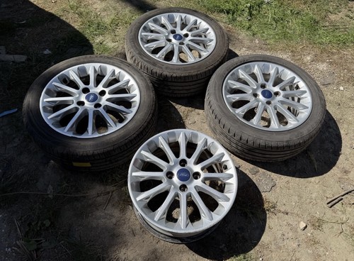 Ford fiesta max titanium - max, x