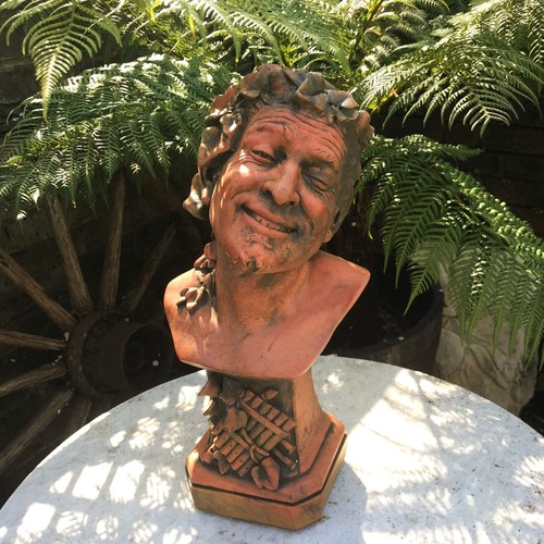 Gary pan bust - gary,