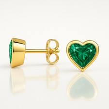 9ct Yellow Gold Heart Cut Emerald Bezel Solitaire Stud Earrings 7 mm