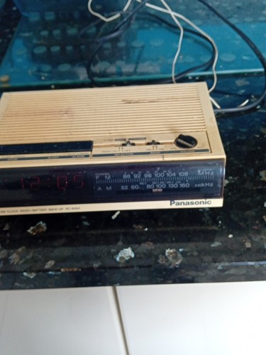 Vintage panasonic fm clock - panasonic, am/fm