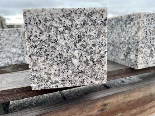 Quality flamed silver granite - silver,