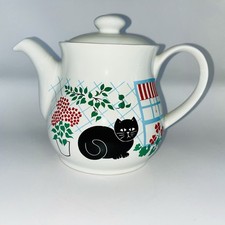 Vintage 80’s Sadler Black