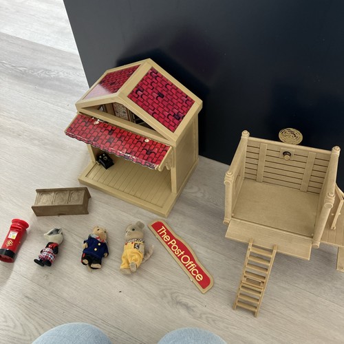 Sylvanian families post - families, office