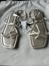 ZARA STRAPY SANDALS SIZE 6