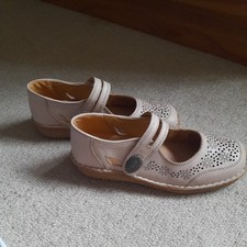 LORETTA Ladies Orthopaedic