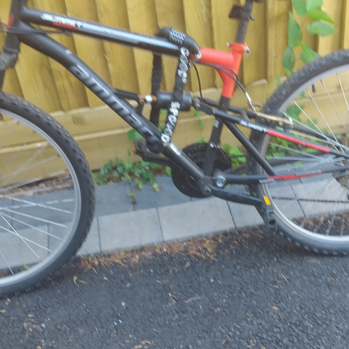 Apollo 26in mountain bike 18in - mountain,