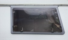 Caravan Side Window  W 114/ 99