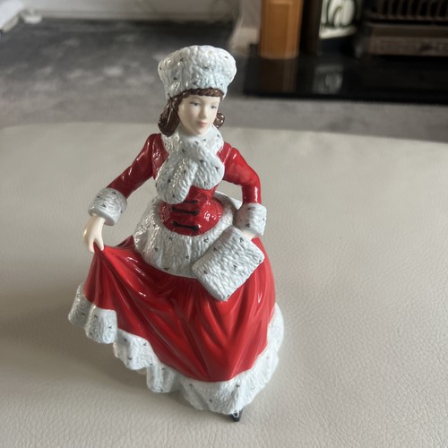 Vintage royal doulton hn5314 - royal,