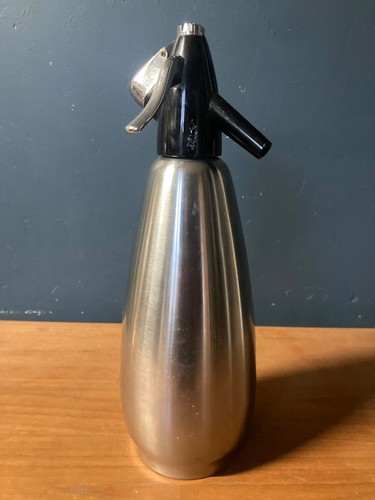 Vintage soda siphon - siphon, sparklets
