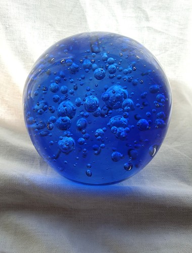 Large cobalt blue - blue, controlled