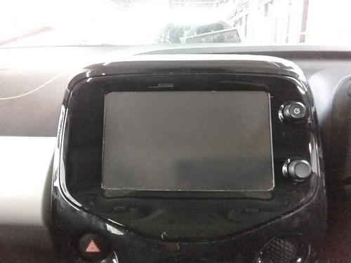 Toyota aygo audio sat nav - toyota,