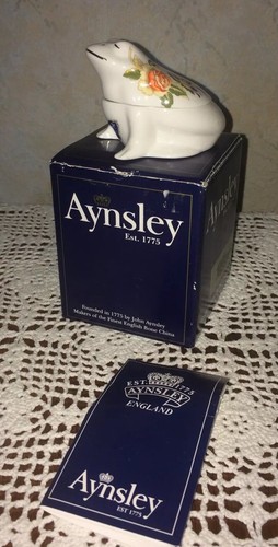 Aynsley mini frog trinket - frog,