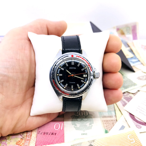 Amphibian vostok komandirskie - amphibian,