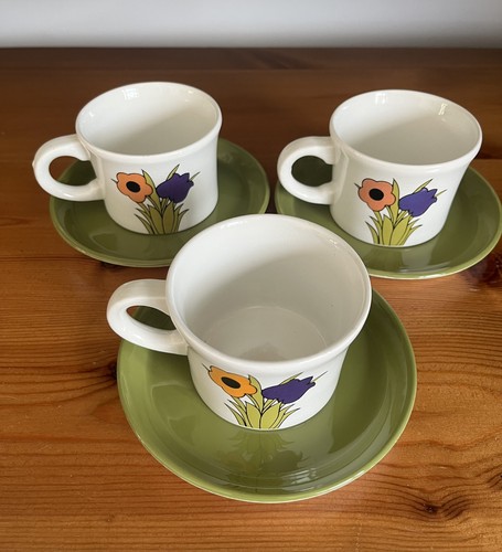 Royal tudor ware cups - royal,