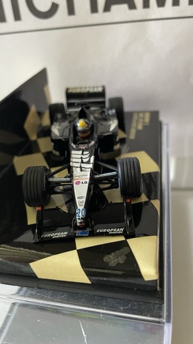 Minichamps 430010071 - 1:43,