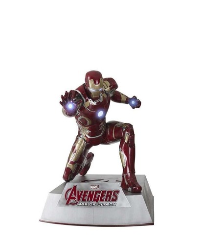 Marvel iron man kneeling - marvel,